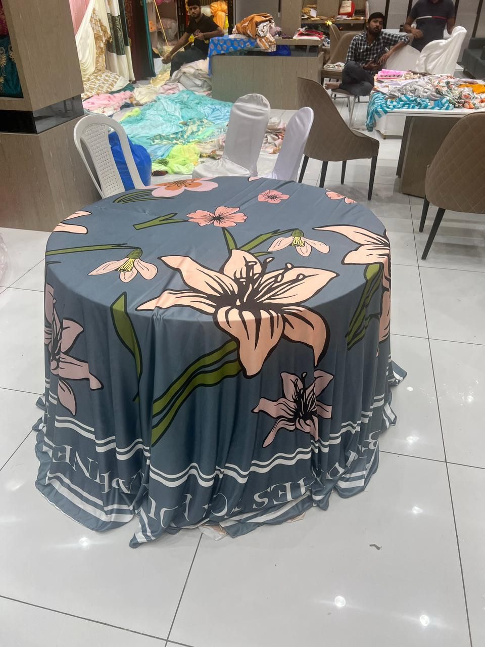Digital Print Table Cloth (Round Table)